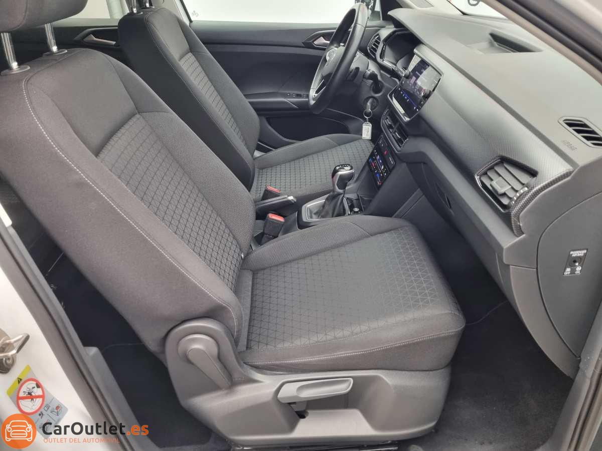 15 - Volkswagen T-CROSS 2022 - AUTO