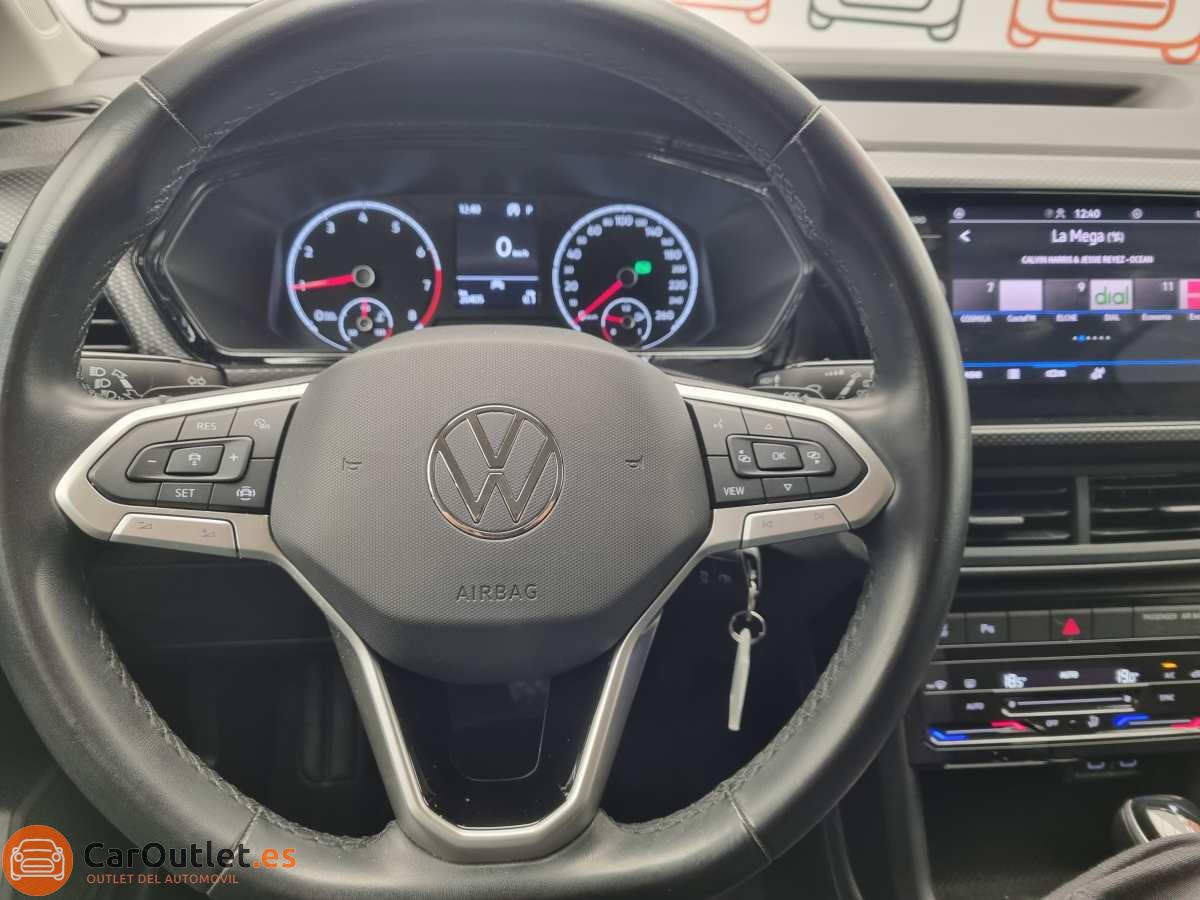 19 - Volkswagen T-CROSS 2022 - AUTO