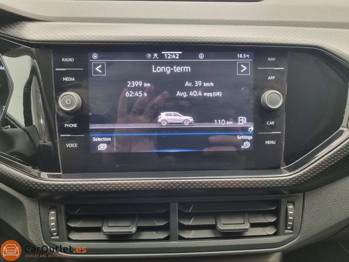 27 - Volkswagen T-CROSS 2022 - AUTO