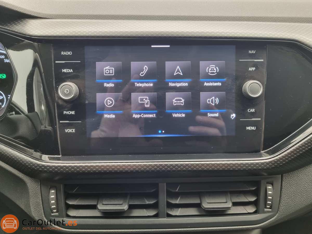 28 - Volkswagen T-CROSS 2022 - AUTO