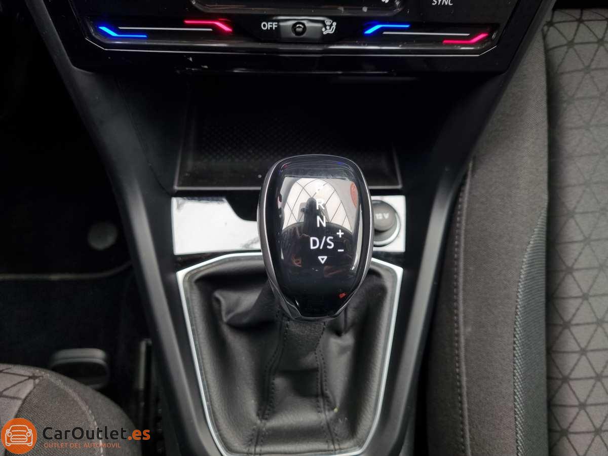 29 - Volkswagen T-CROSS 2022 - AUTO