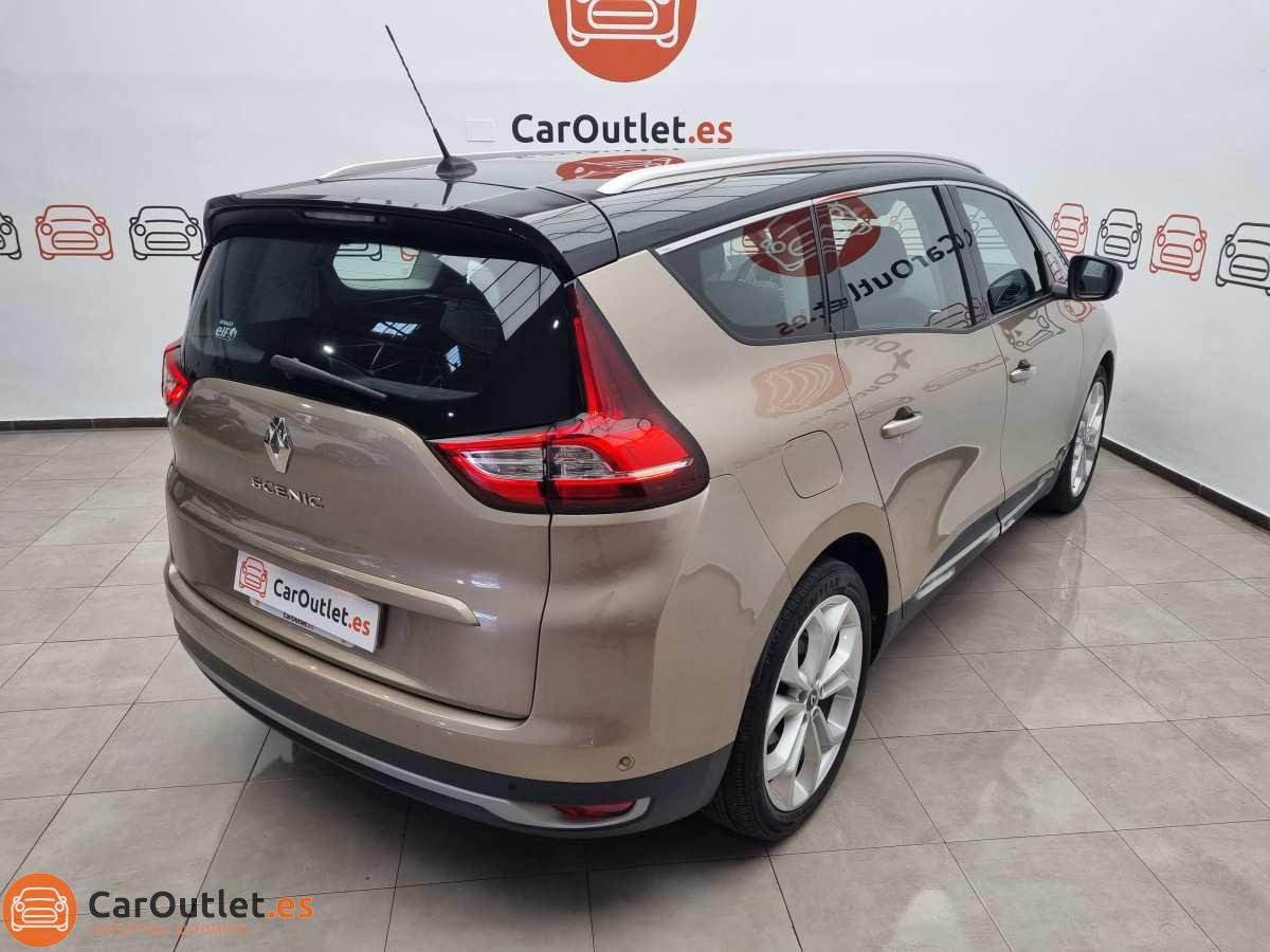 8 - Renault Scenic 2018 - AUTO