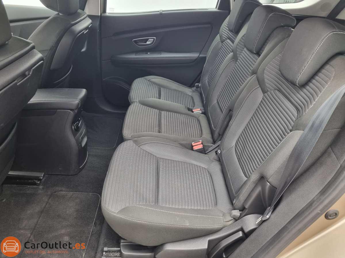13 - Renault Scenic 2018 - AUTO