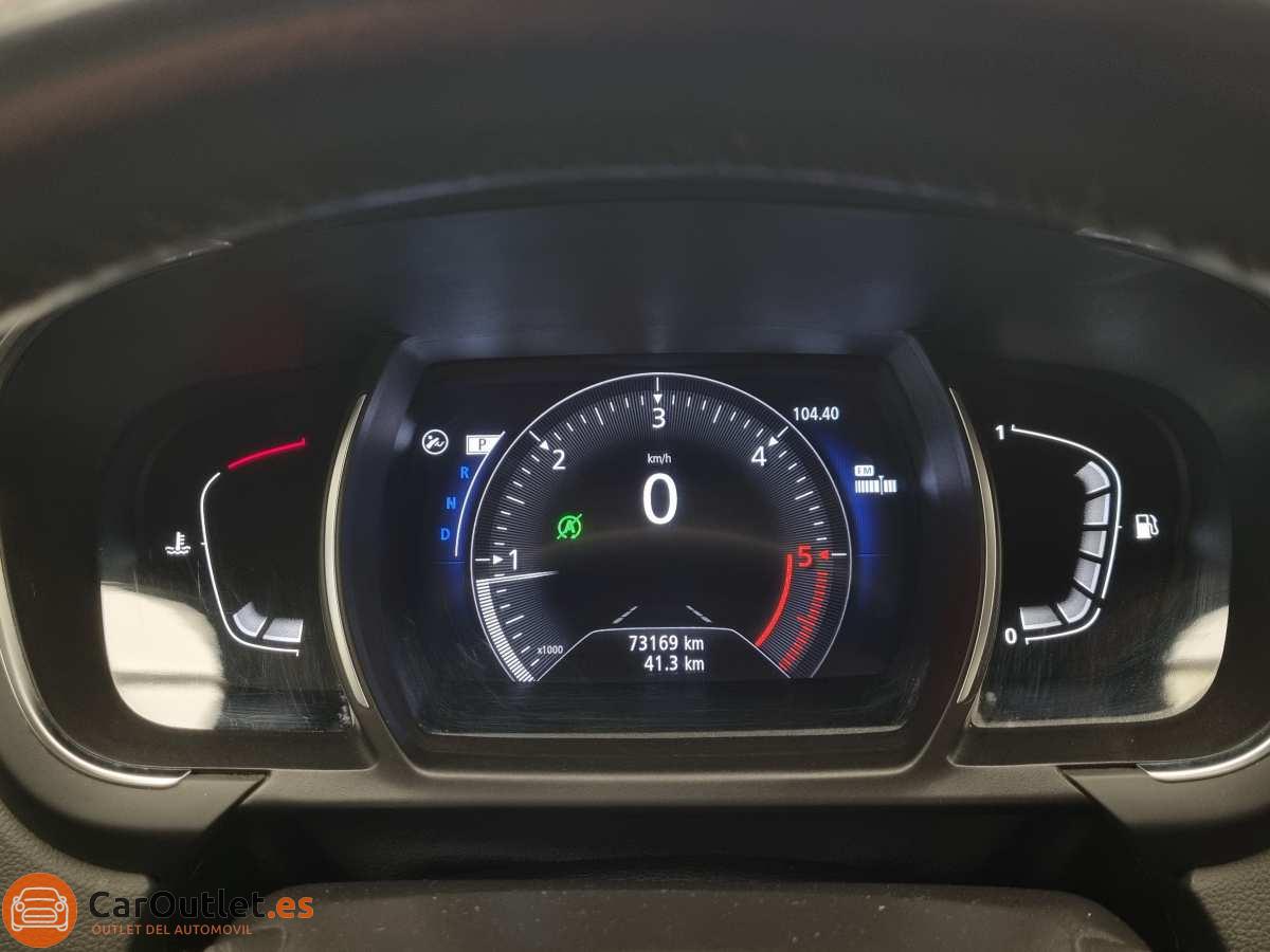 23 - Renault Scenic 2018 - AUTO