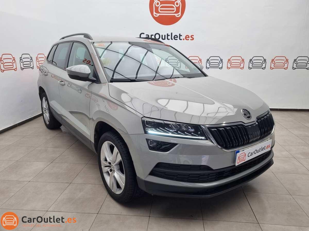 2 - Skoda KAROQ 2019 - AUTO