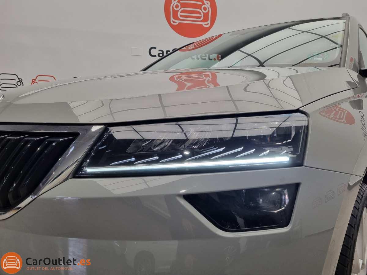 6 - Skoda KAROQ 2019 - AUTO