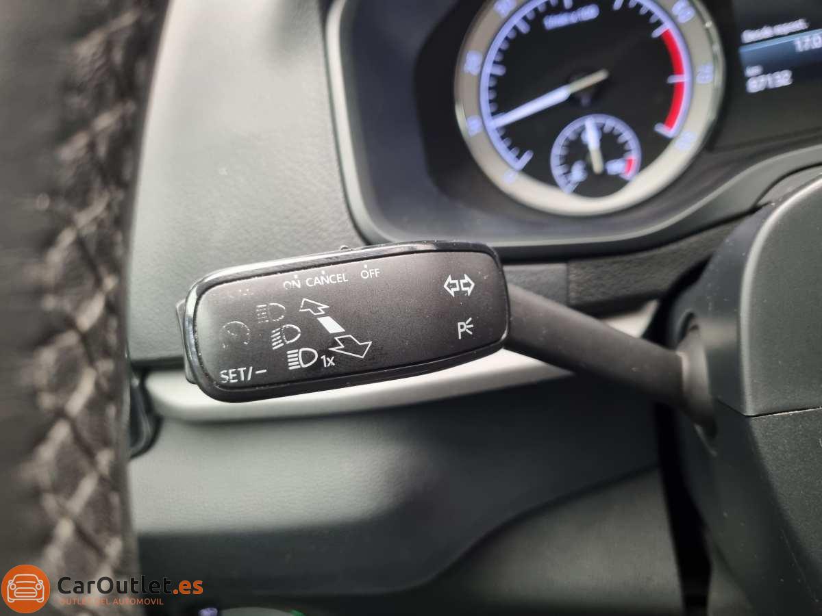 25 - Skoda KAROQ 2019 - AUTO