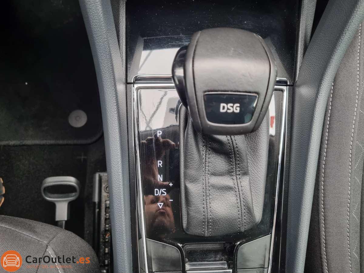 32 - Skoda KAROQ 2019 - AUTO