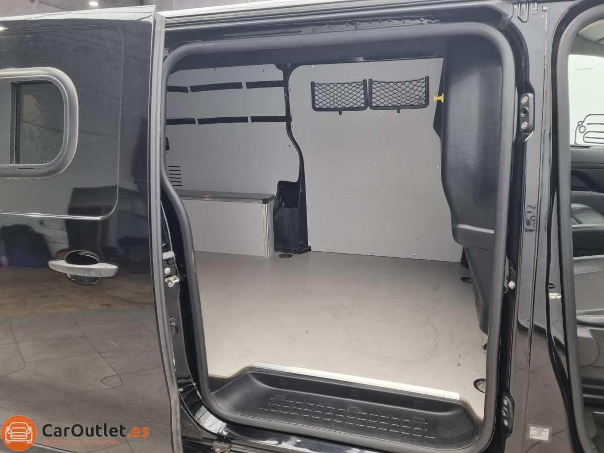 13 - Peugeot Expert 2021