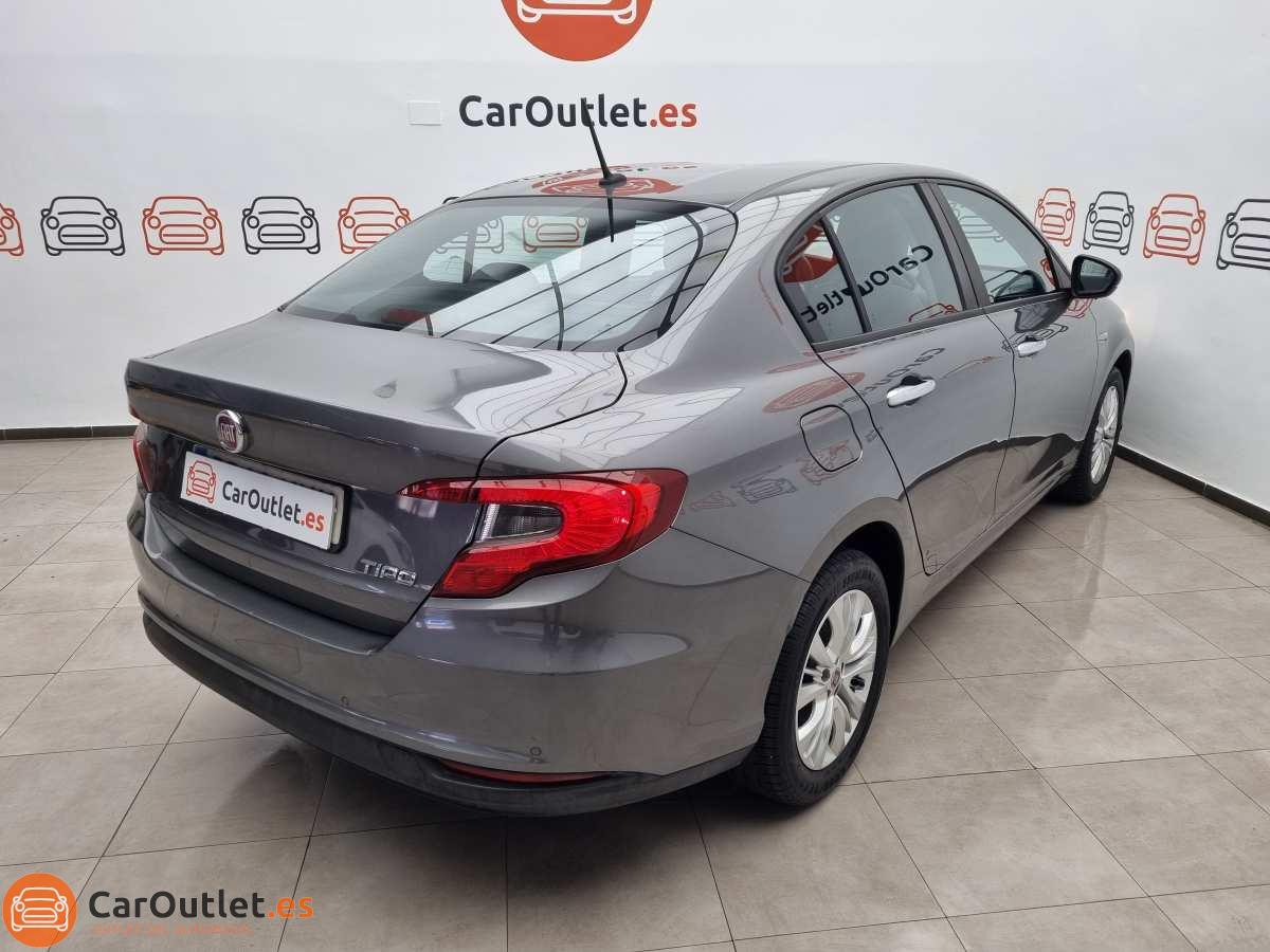 7 - Fiat Tipo 2018