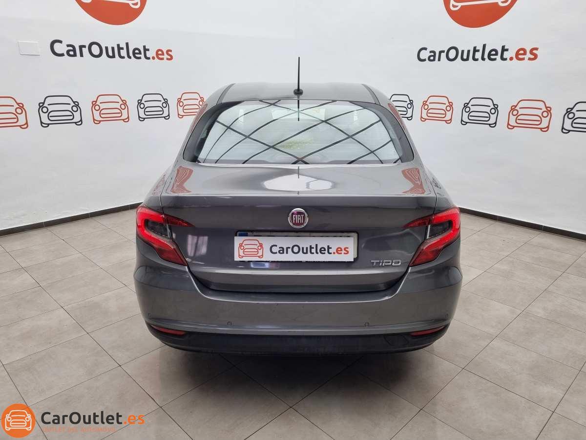 8 - Fiat Tipo 2018
