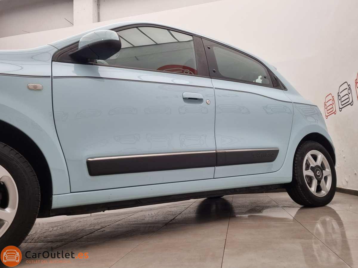 4 - Renault Twingo 2017