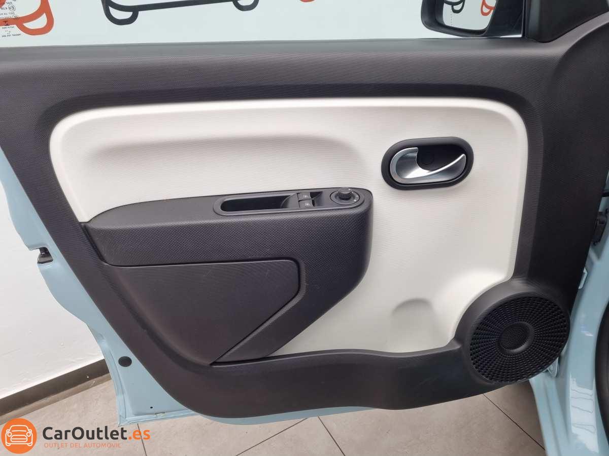 12 - Renault Twingo 2017