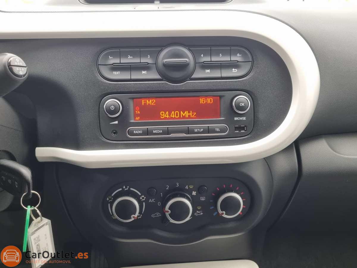26 - Renault Twingo 2017