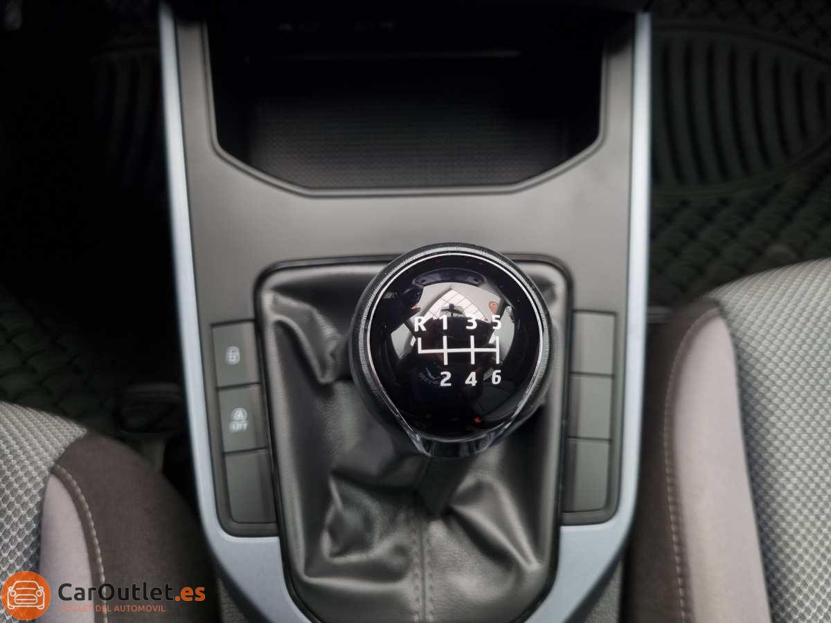 30 - Seat Arona 2021