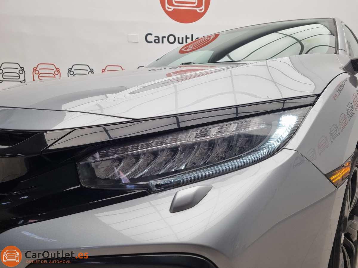 6 - Honda Civic 2019 - AUTO