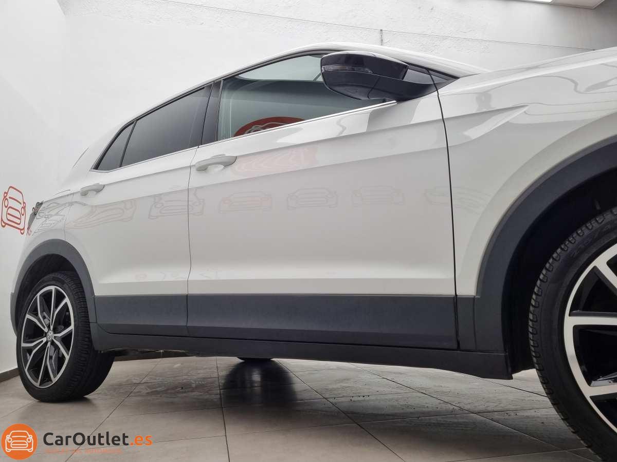 3 - Volkswagen T-CROSS 2020 - AUTO