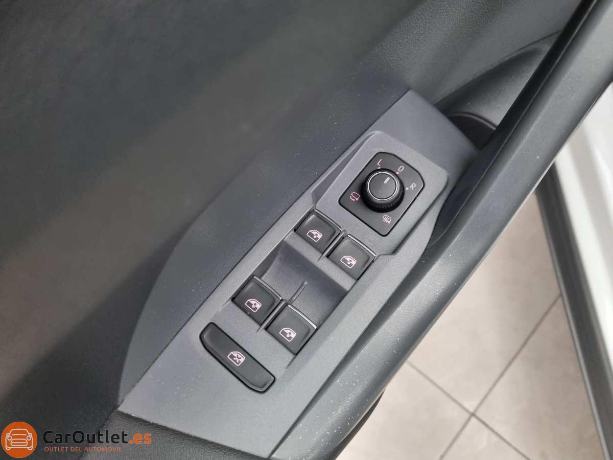 14 - Volkswagen T-CROSS 2020 - AUTO