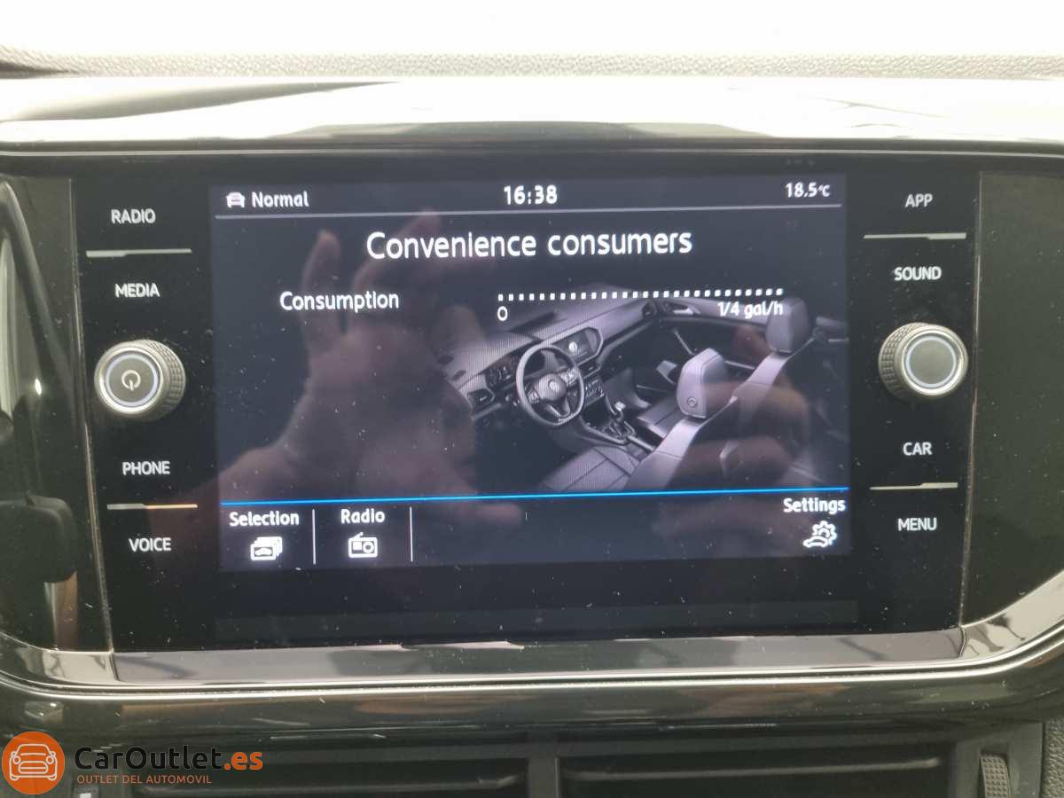 30 - Volkswagen T-CROSS 2020 - AUTO