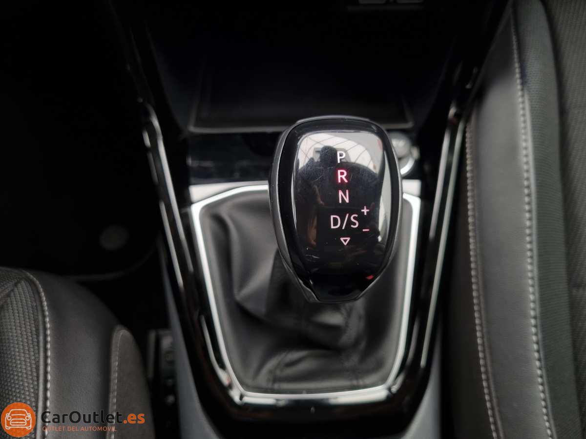 32 - Volkswagen T-CROSS 2020 - AUTO