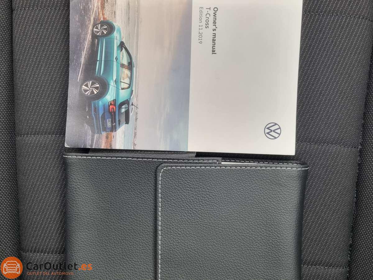 33 - Volkswagen T-CROSS 2020 - AUTO