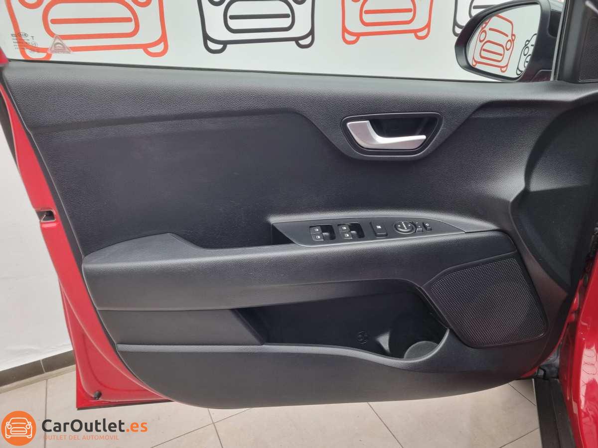 13 - Kia Stonic 2018