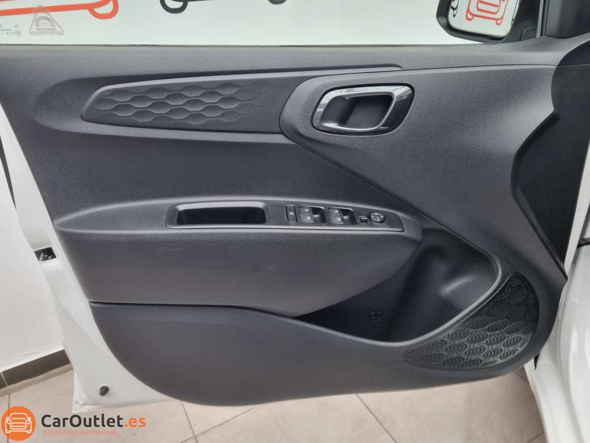 14 - Hyundai i10 2023