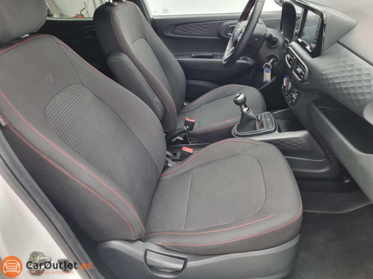 17 - Hyundai i10 2023