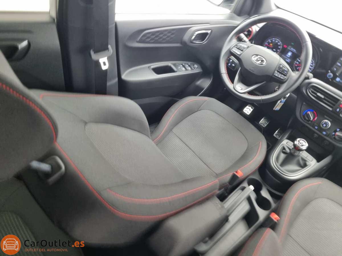 19 - Hyundai i10 2023