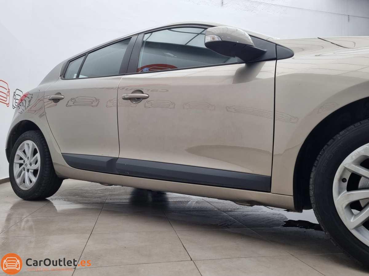 3 - Renault Megane 2013