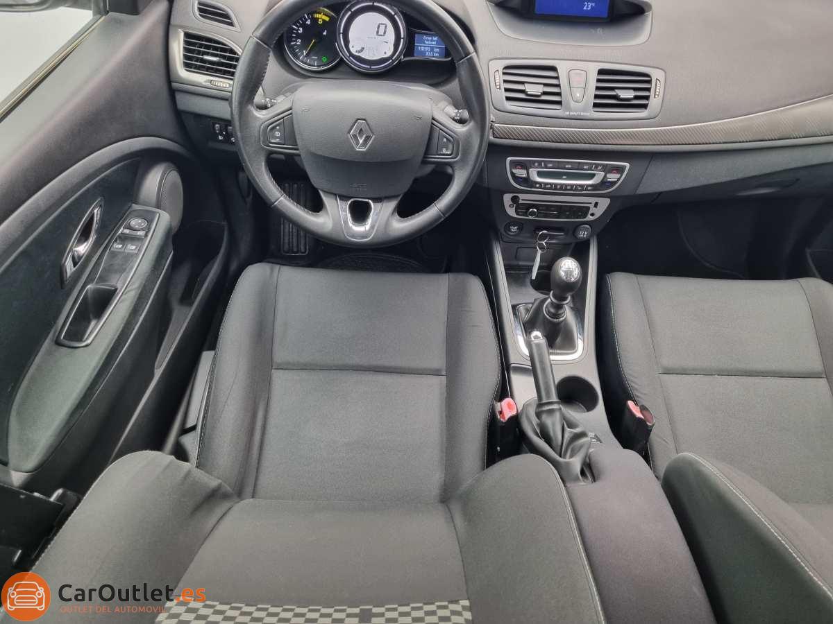 16 - Renault Megane 2013