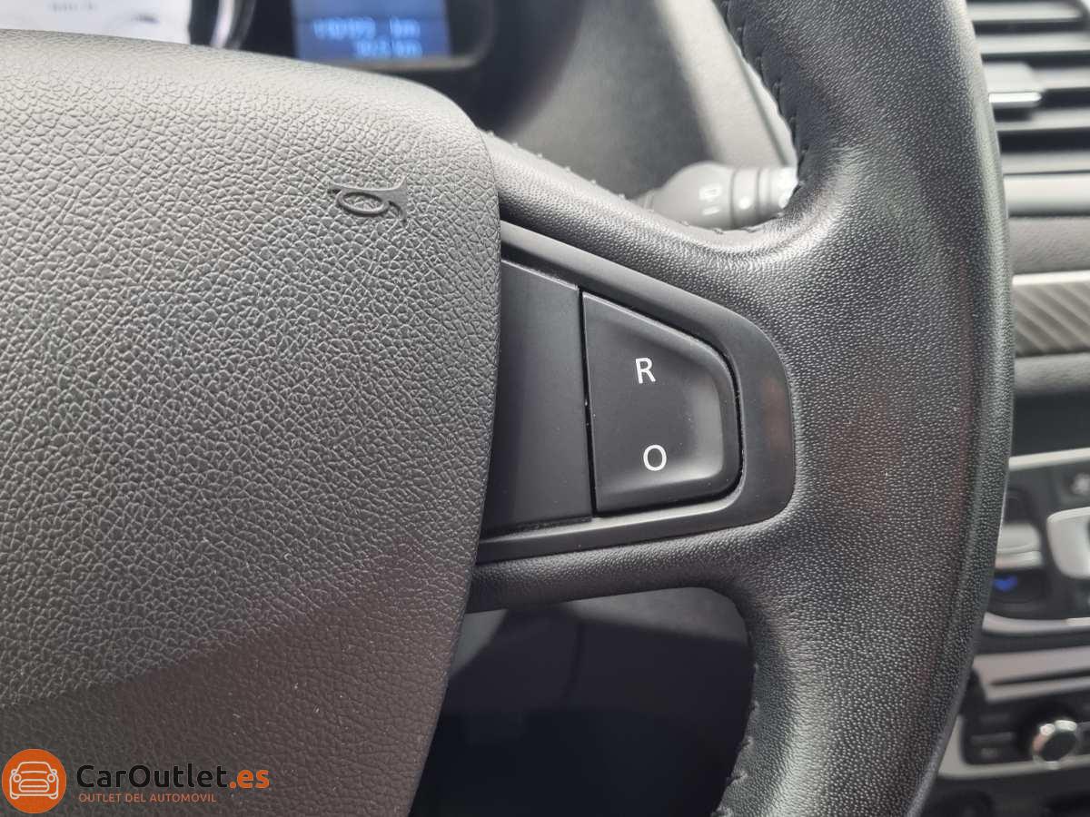 20 - Renault Megane 2013