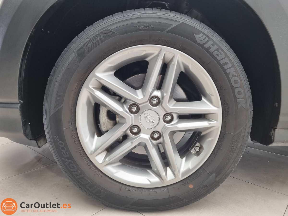 24 - Hyundai Kona 2020