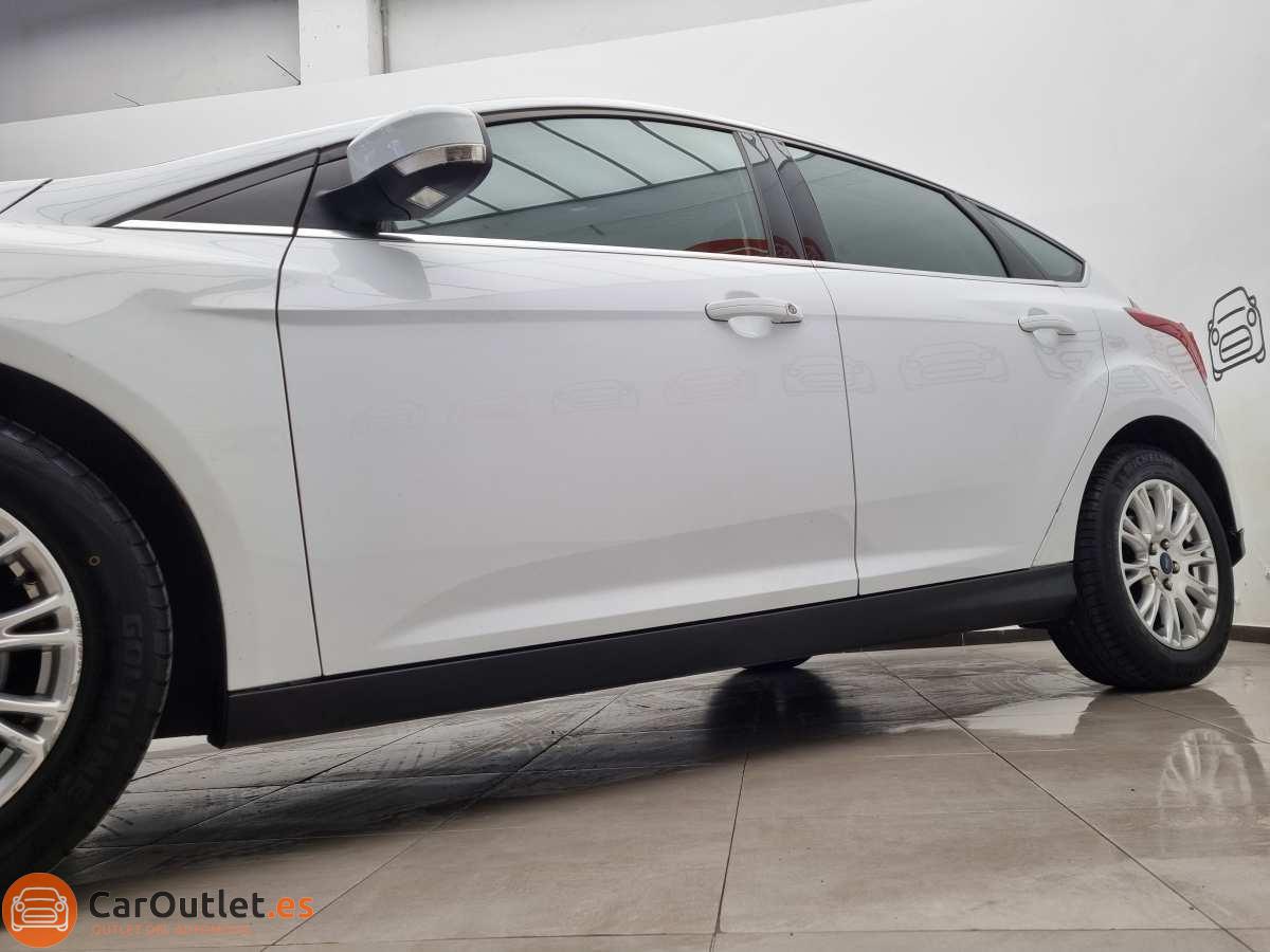 4 - Ford Focus 2014 - AUTO