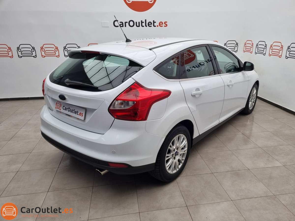 7 - Ford Focus 2014 - AUTO