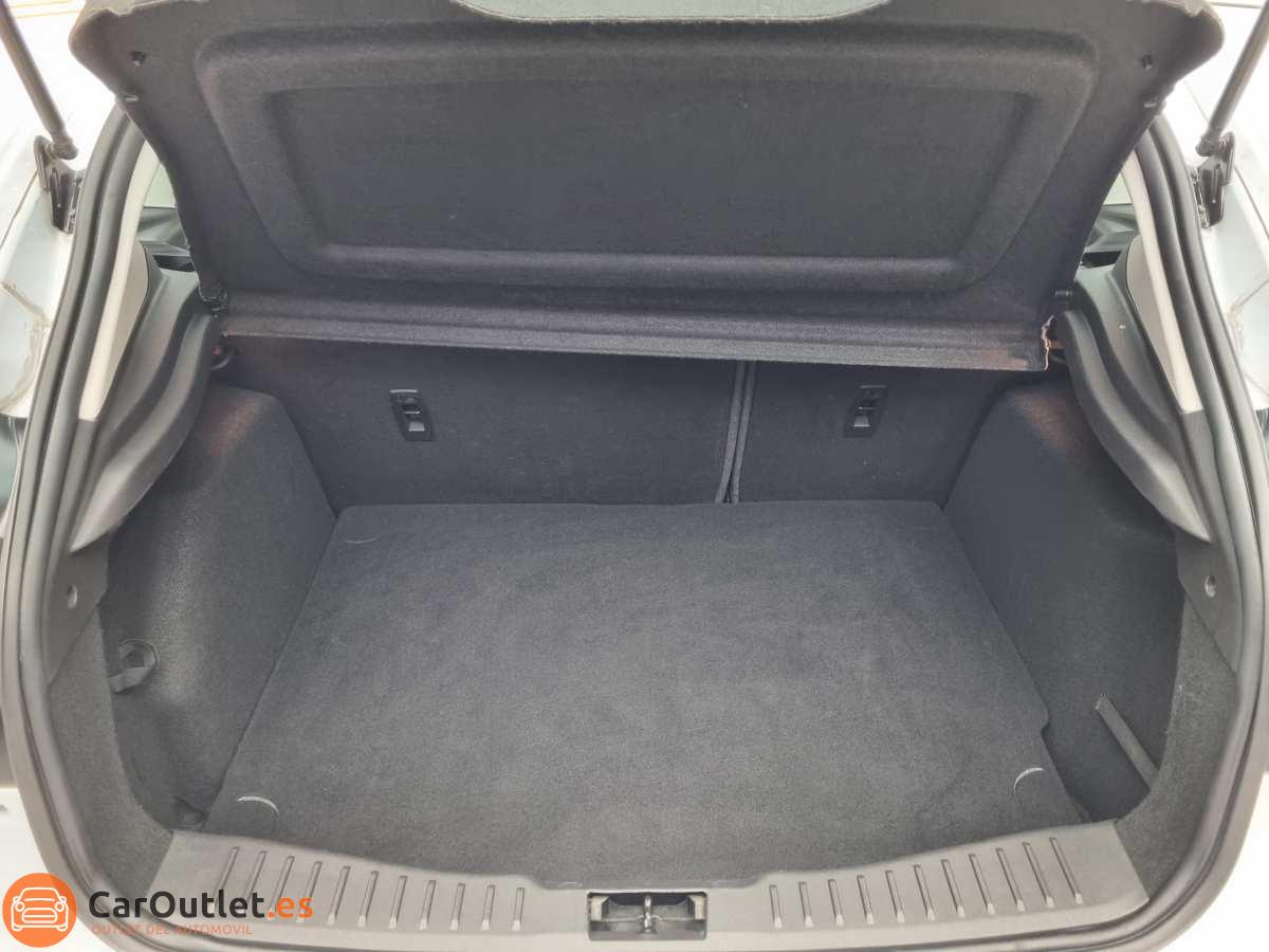 10 - Ford Focus 2014 - AUTO