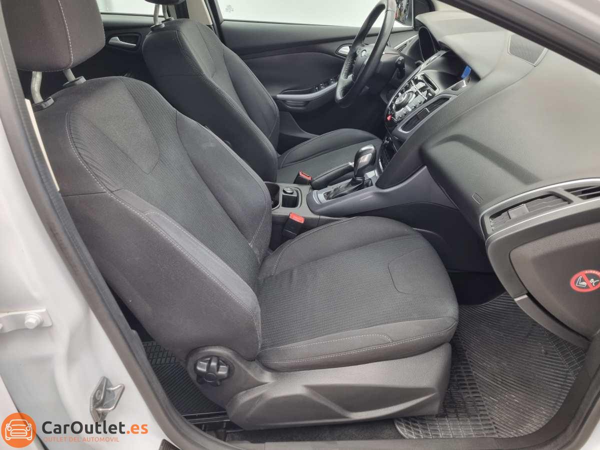 15 - Ford Focus 2014 - AUTO