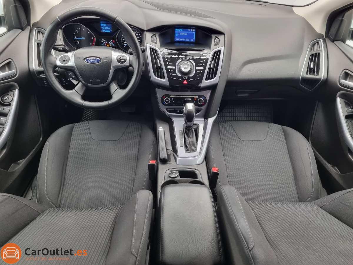 16 - Ford Focus 2014 - AUTO