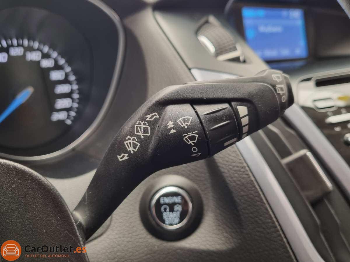 23 - Ford Focus 2014 - AUTO