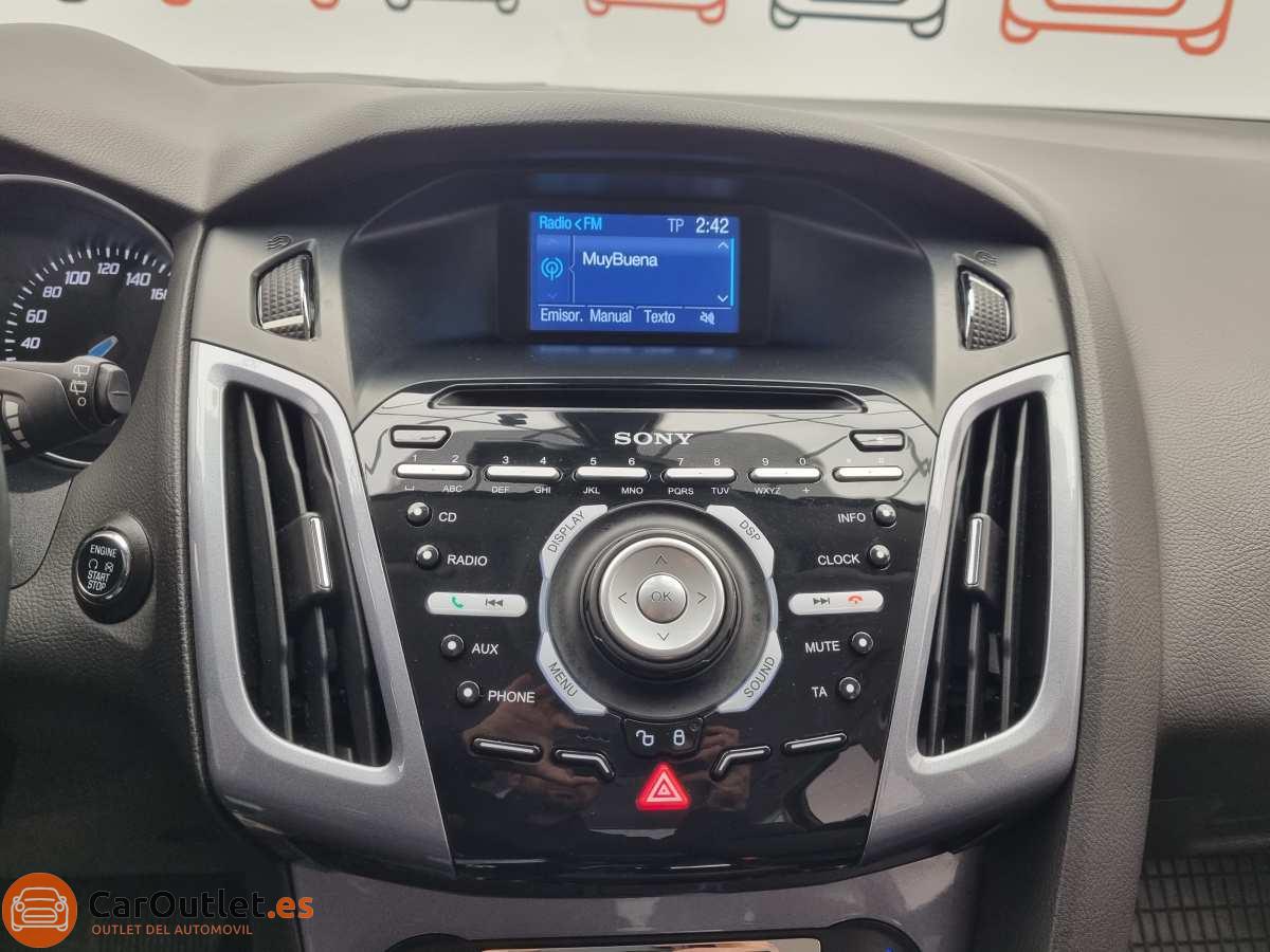 26 - Ford Focus 2014 - AUTO
