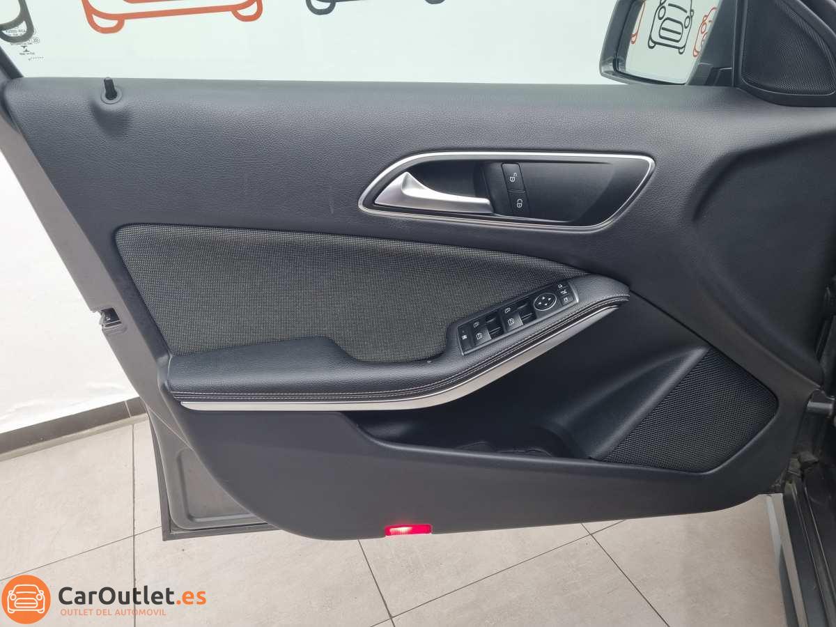 13 - Mercedes A Class 2018 - AUTO