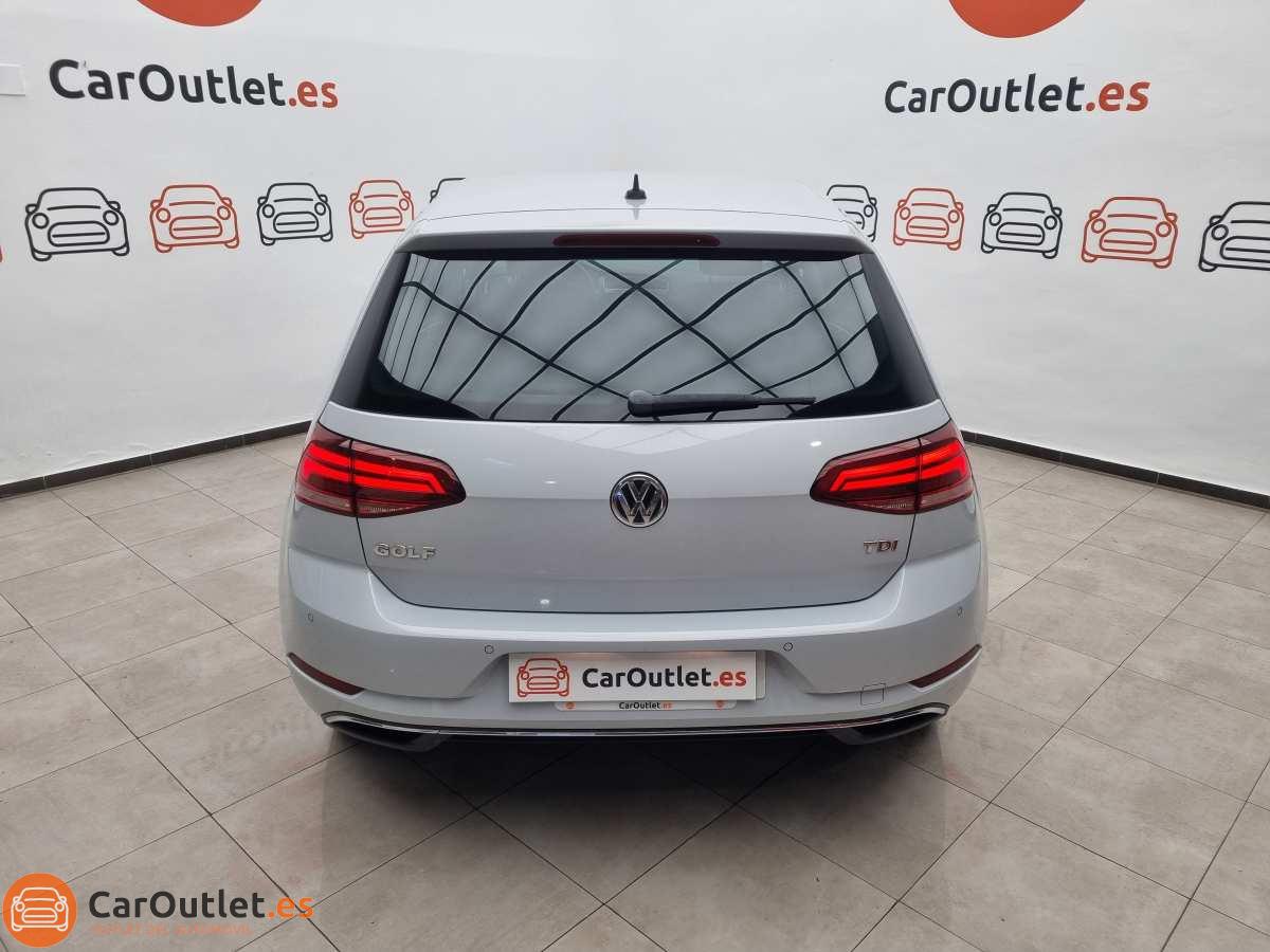 9 - Volkswagen Golf 2017 - AUTO