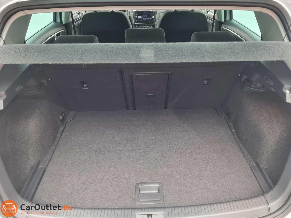 11 - Volkswagen Golf 2017 - AUTO