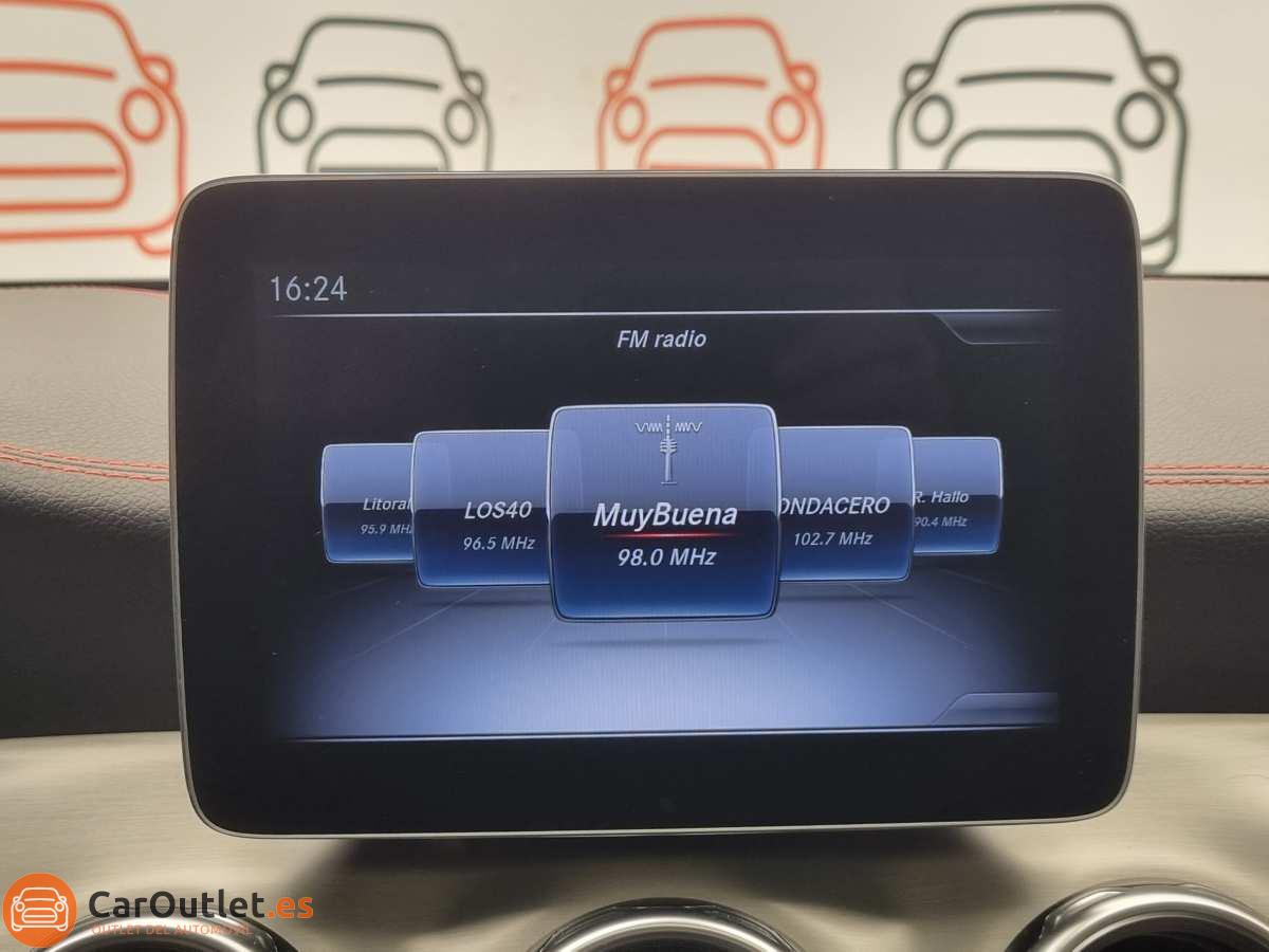 28 - Mercedes GLA Class 2018 - AUTO