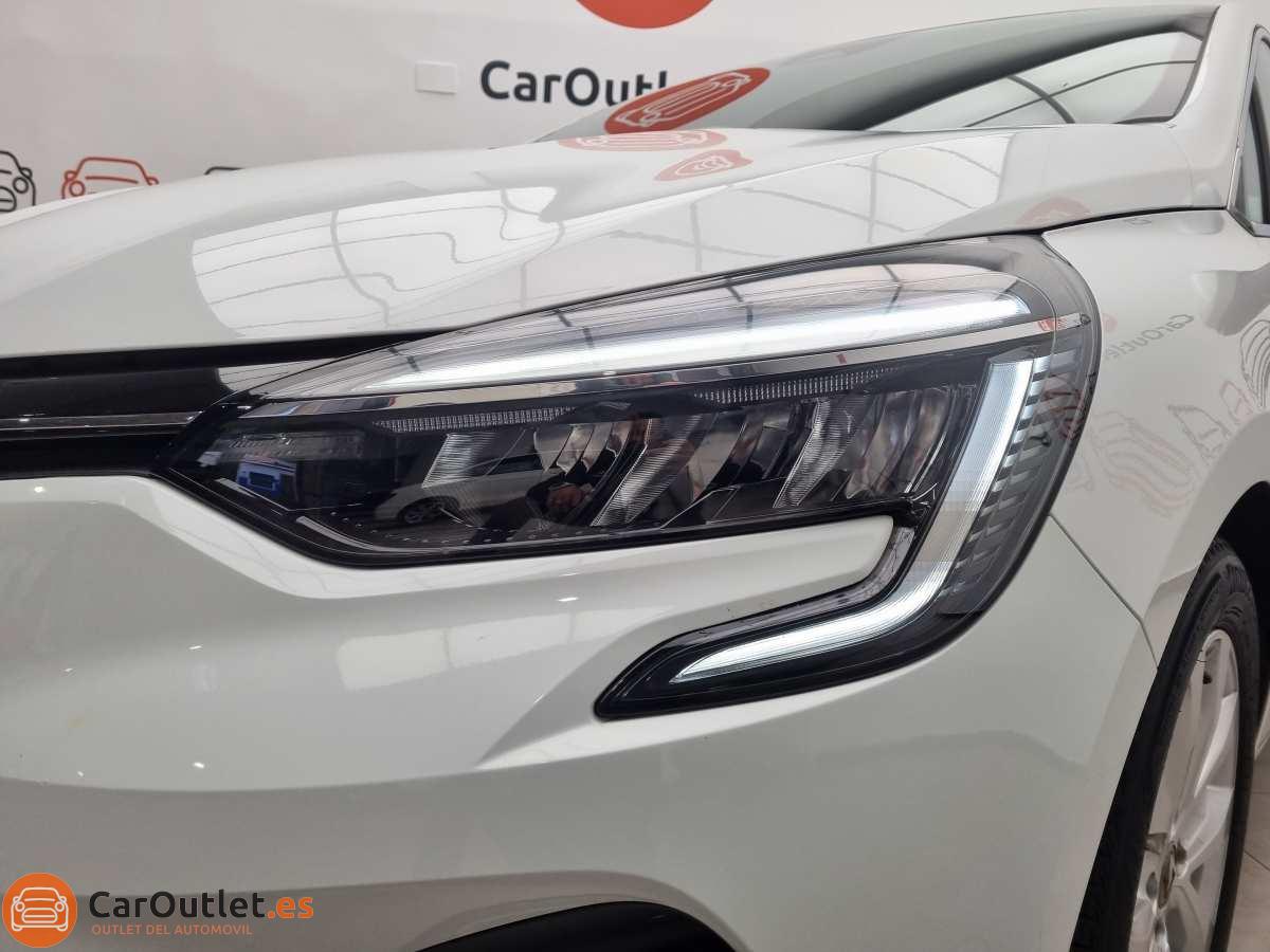 6 - Renault Clio 2021