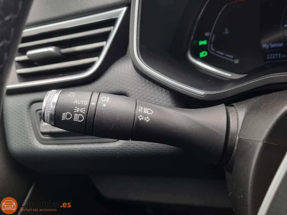 25 - Renault Clio 2021