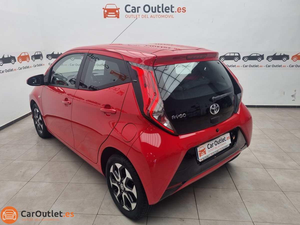 8 - Toyota Aygo 2019 - AUTO