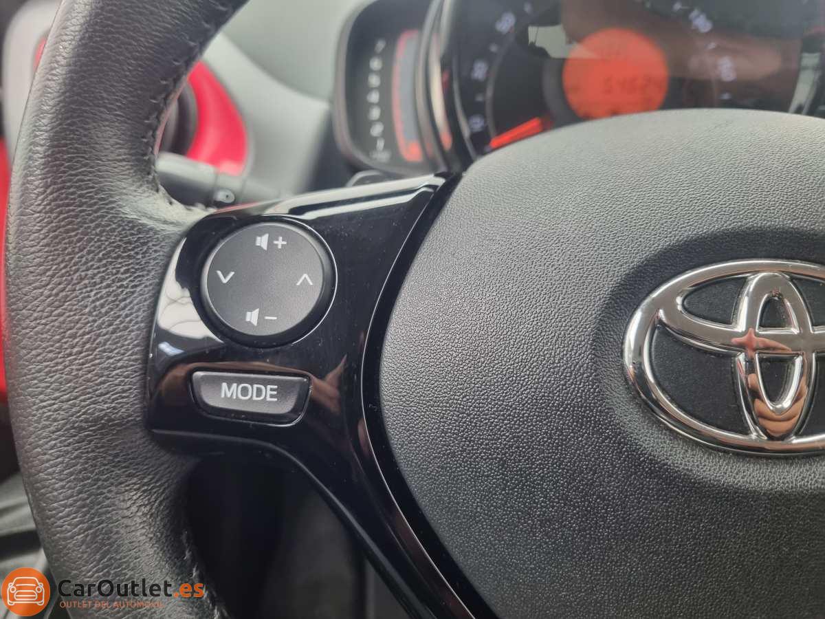 22 - Toyota Aygo 2019 - AUTO