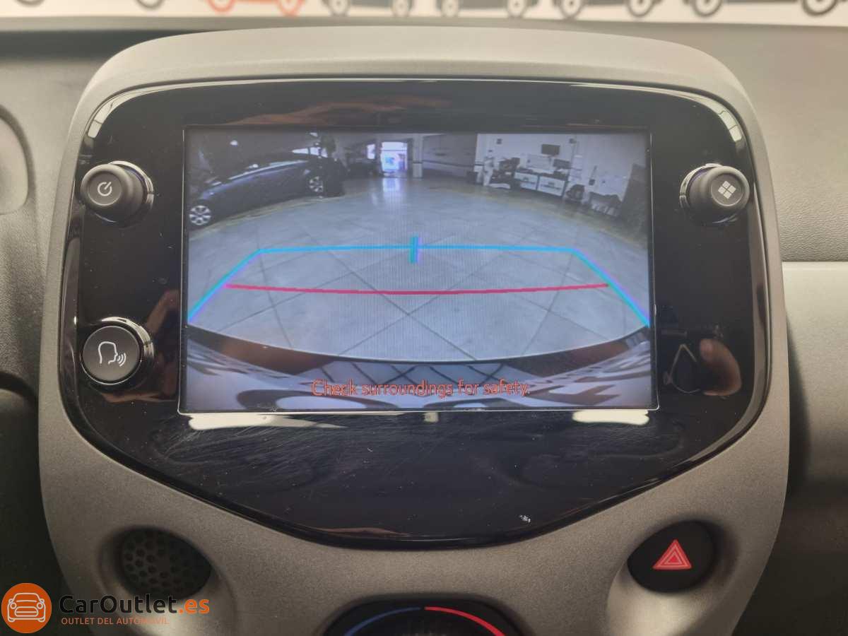 29 - Toyota Aygo 2019 - AUTO