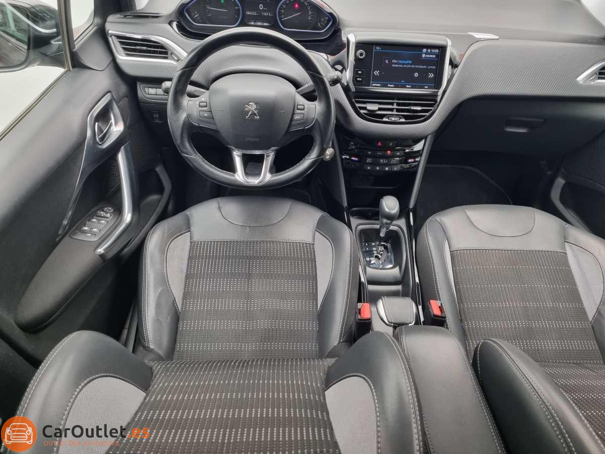 18 - Peugeot 2008 2018 - AUTO